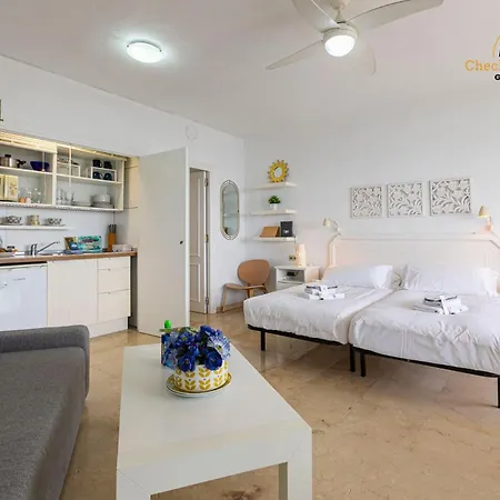 El Trasval 1ª Linea Apartment